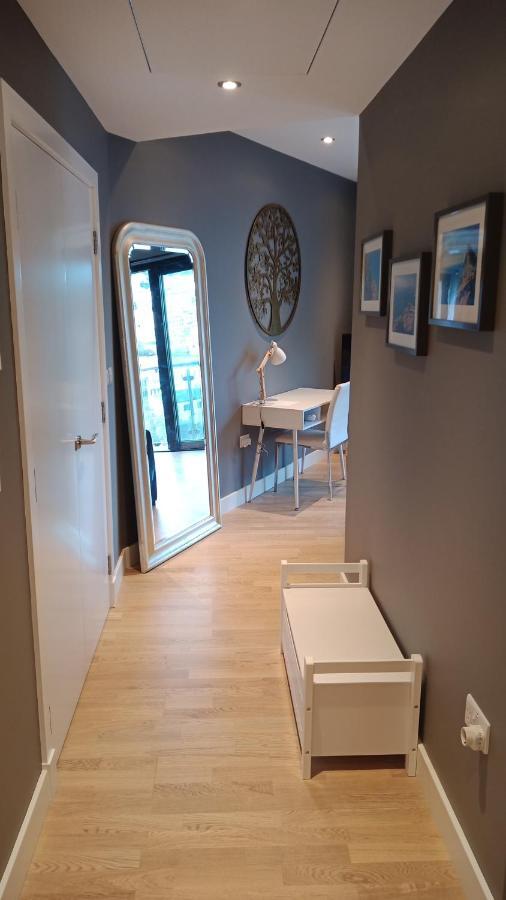Kings Wharf Quay29 - Large Studio Apartment With 3 Pools - Gym - Rock Views - Holiday And Short Let Apartments In Gibraltar Luaran gambar